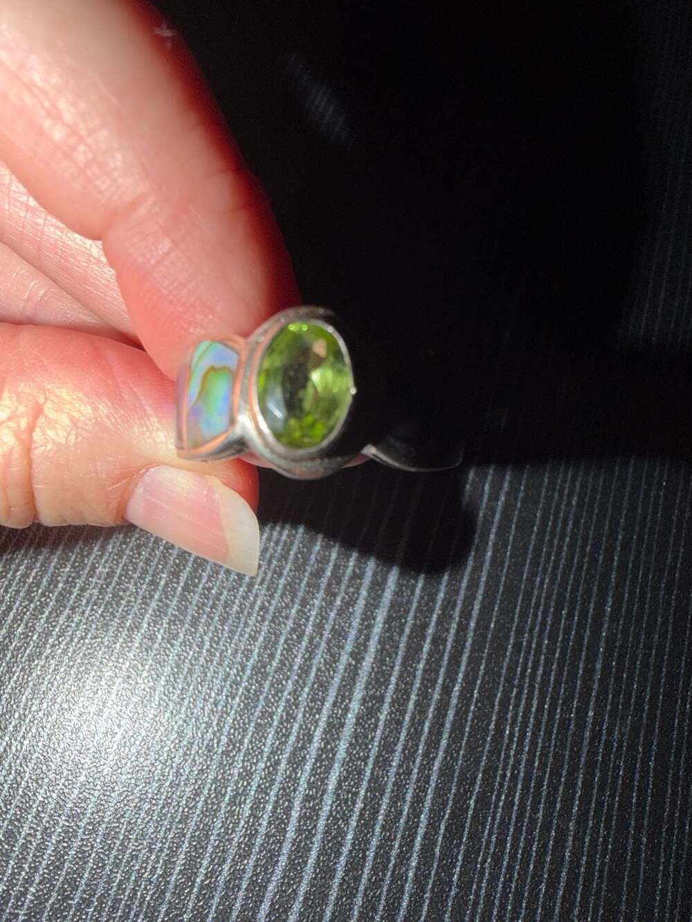 Sterling Silver 925 Peridot and Abalone Shell Inlay Band Ring Size 9.5